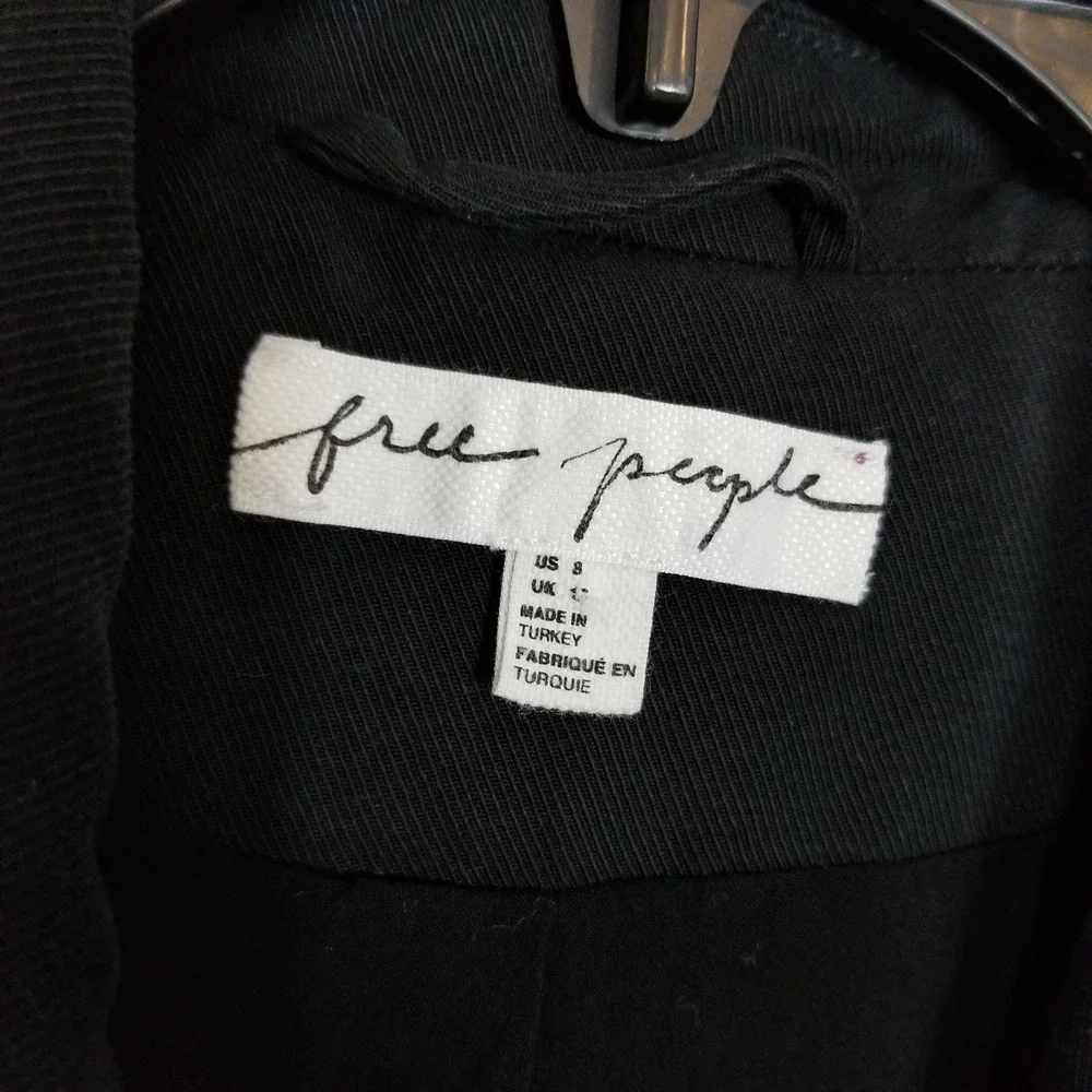 Free People‎ Gabbie Vest Top Sz 8 Black Double Breasted Sleeveless Boho Cropped